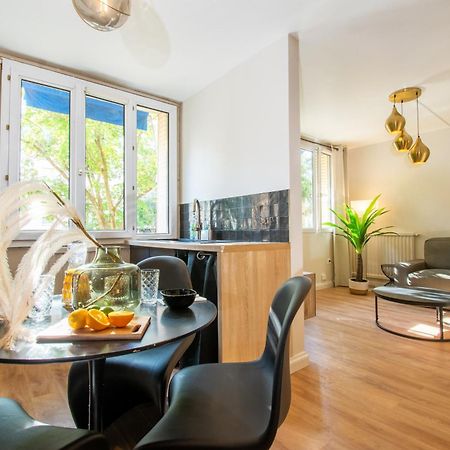 Suite Madison Villeurbanne Eksteriør billede