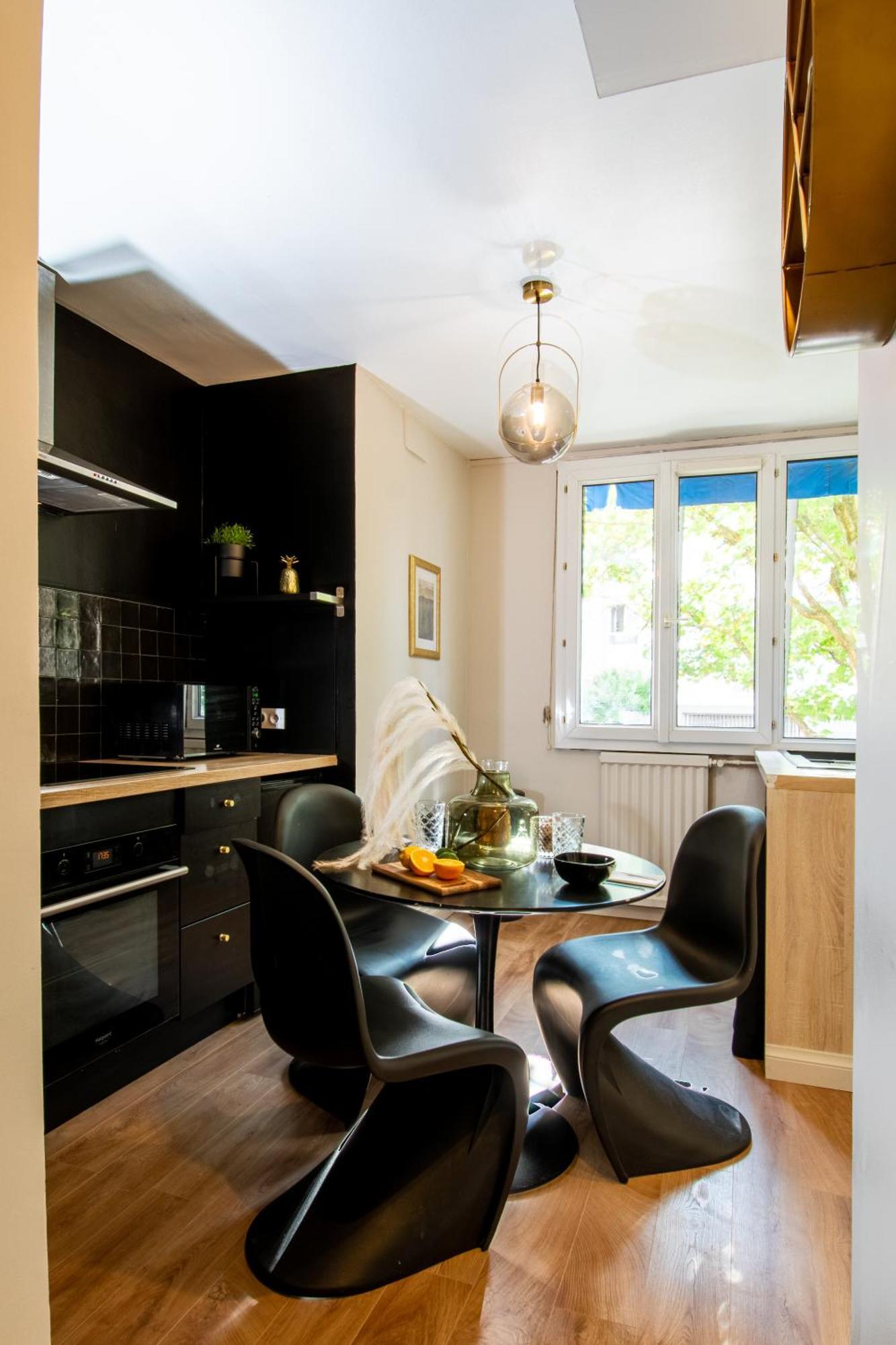 Suite Madison Villeurbanne Eksteriør billede